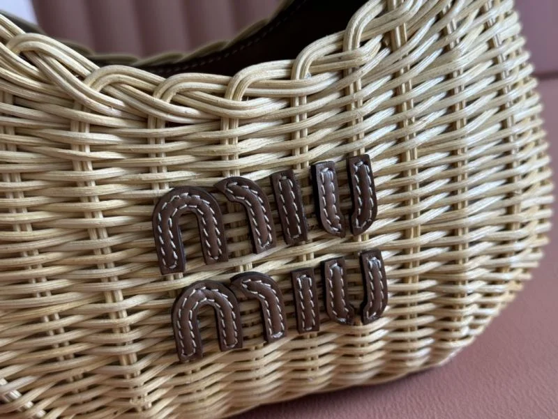 NewStyle Miu Miu Hobo Bags 49180