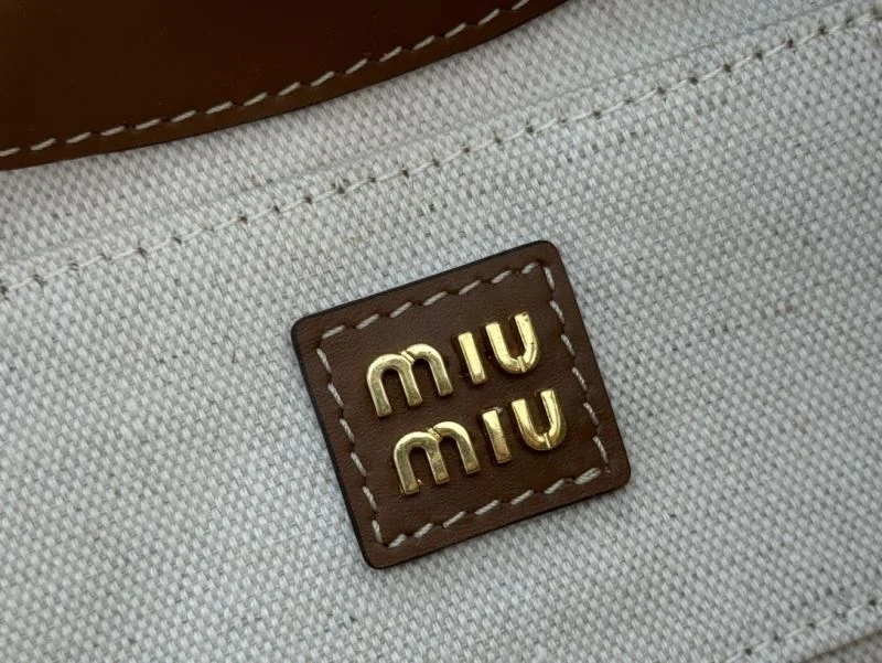 NewStyle Miu Miu Hobo Bags 49180