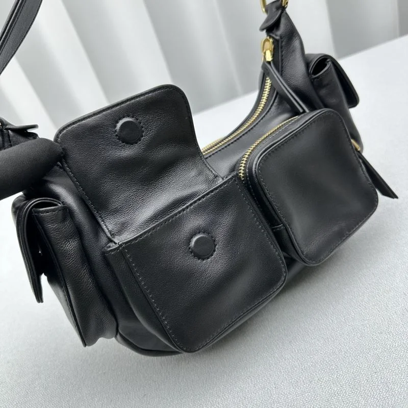 Miu Miu Hobo Bags OnTrend 55692