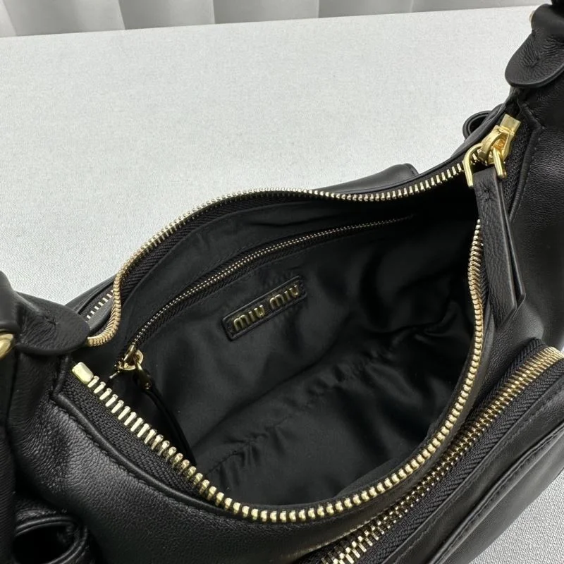 Miu Miu Hobo Bags OnTrend 55692