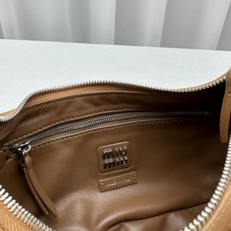 Sustainable Miu Miu Hobo Bags 55693