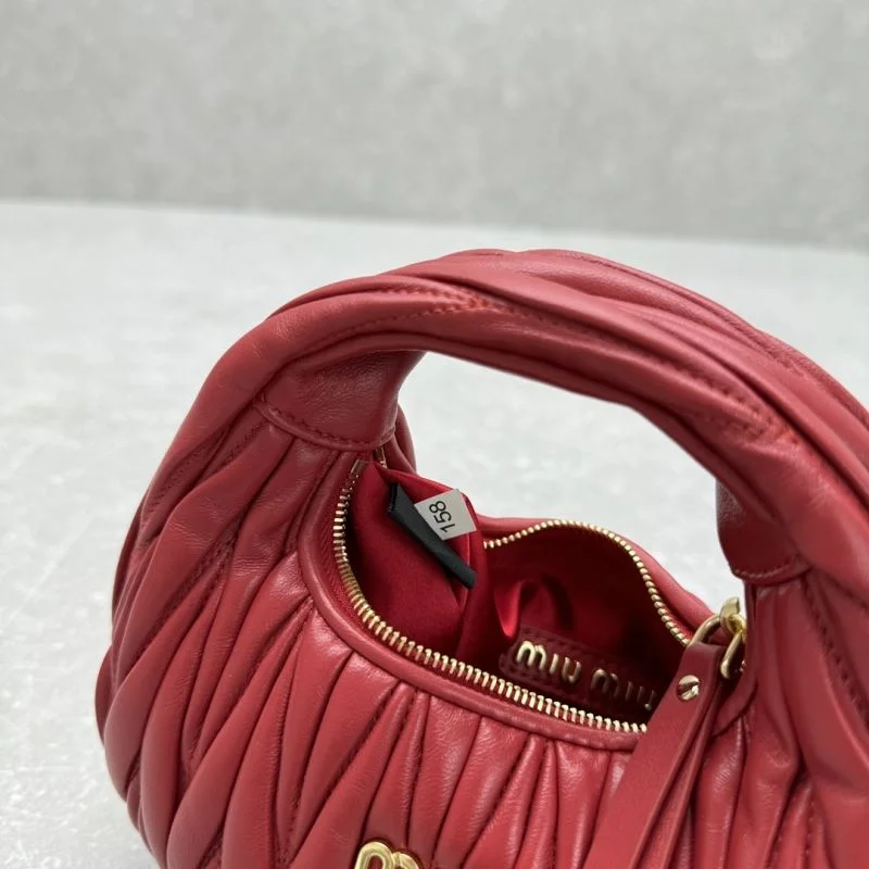 Miu Miu Hobo Bags Minimalist 55770