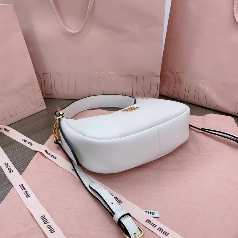 Miu Miu Hobo Bags Durable 43801