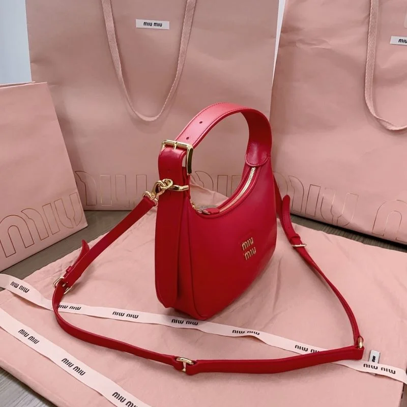 Miu Miu Hobo Bags Comfortable 43802