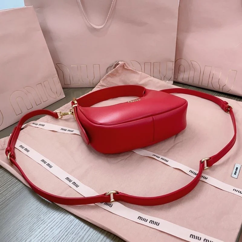 Miu Miu Hobo Bags Comfortable 43802