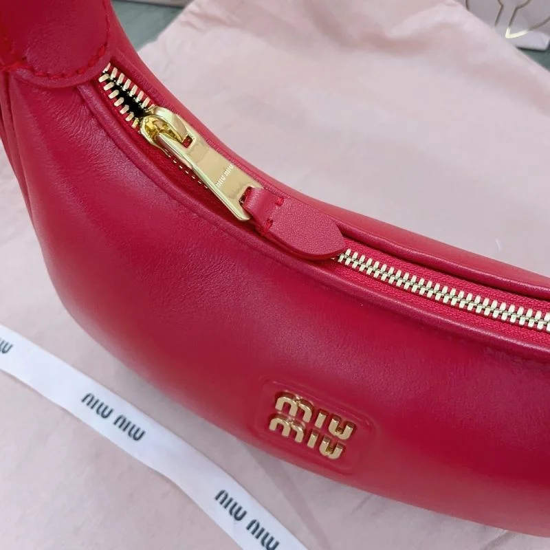 Miu Miu Hobo Bags Comfortable 43802