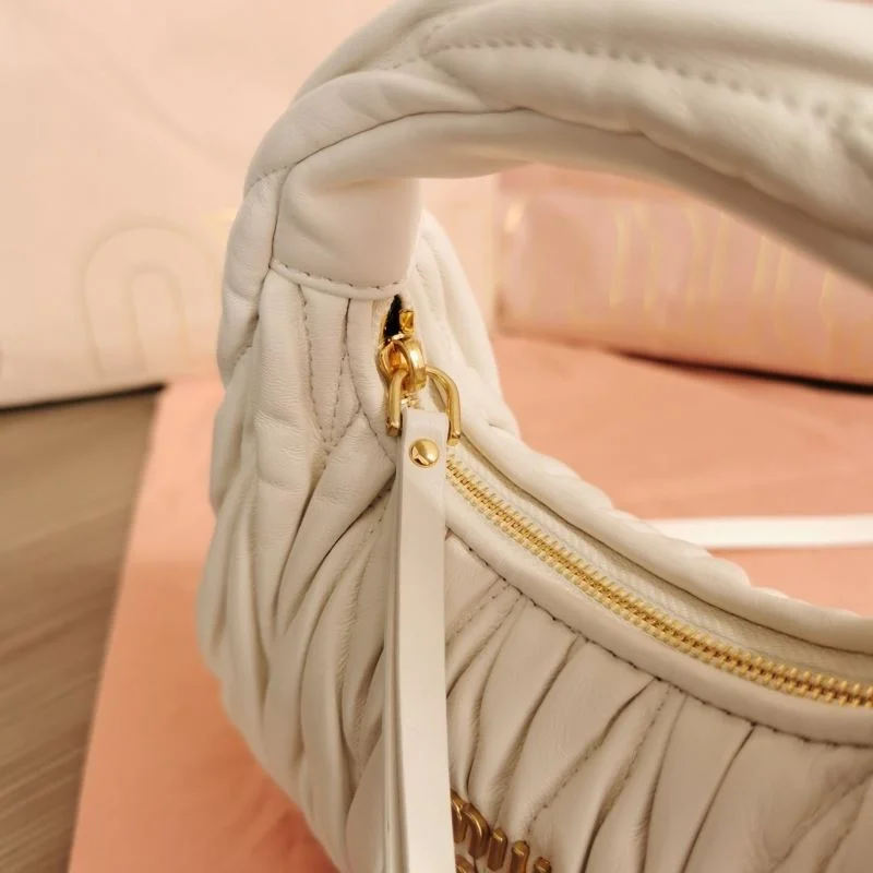 SmartChoice Miu Miu Hobo Bags 43804