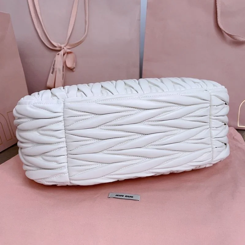 Miu Miu Hobo Bags Classic 43798