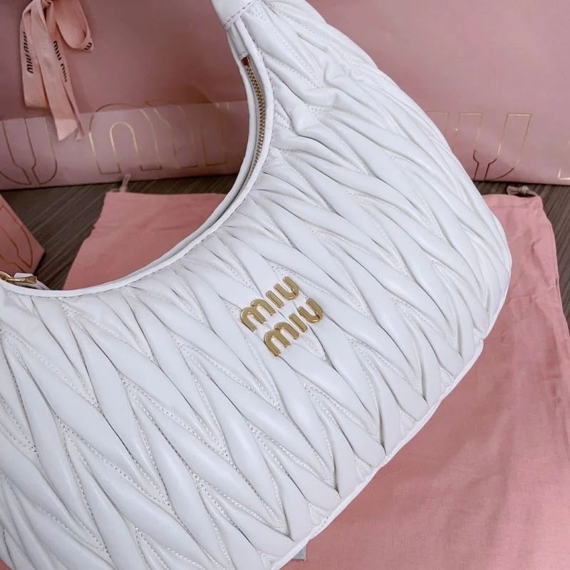 Miu Miu Hobo Bags Classic 43798