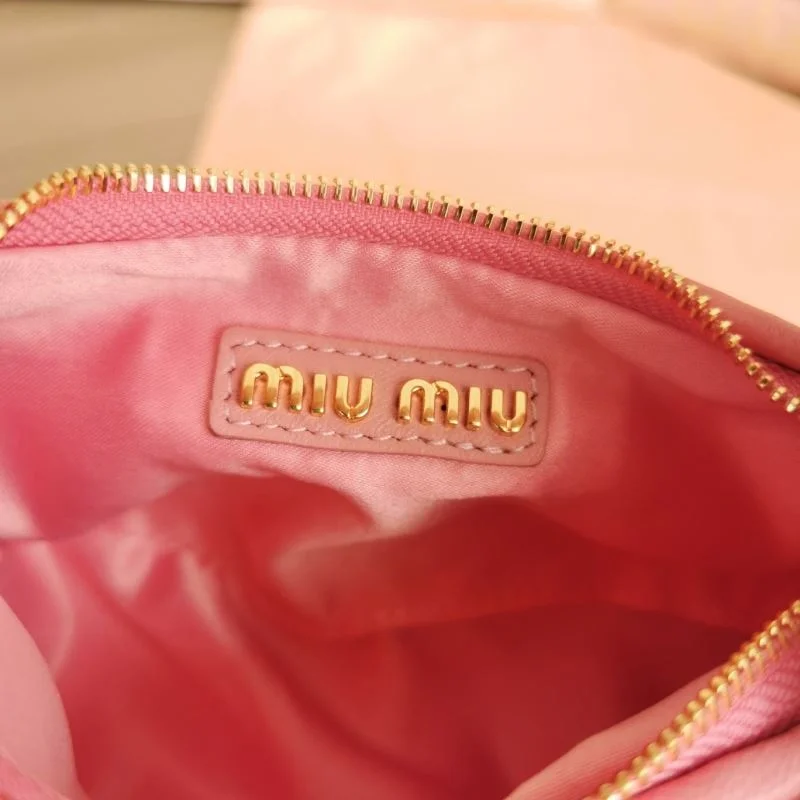 Miu Miu Hobo Bags Resilient 43792