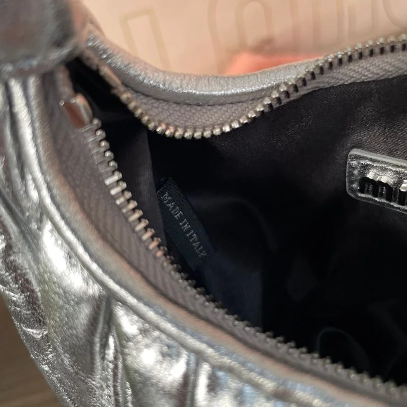 WaterResistant Miu Miu Hobo Bags 43782