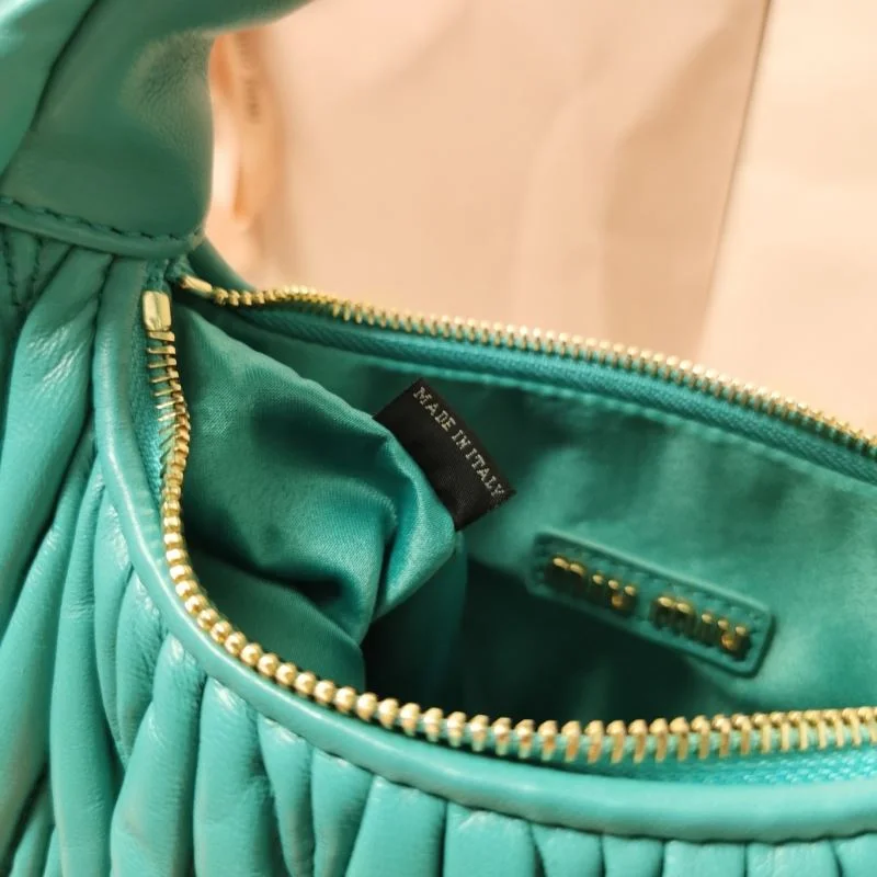 ModernLook Miu Miu Hobo Bags 43790