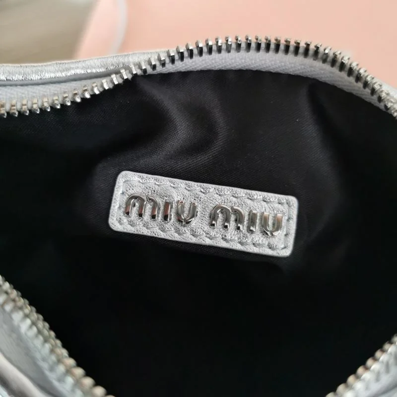 Miu Miu Hobo Bags Modern 43784