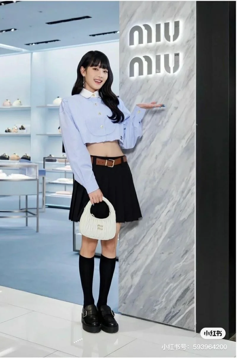 Miu Miu Hobo Bags Affordable 43783