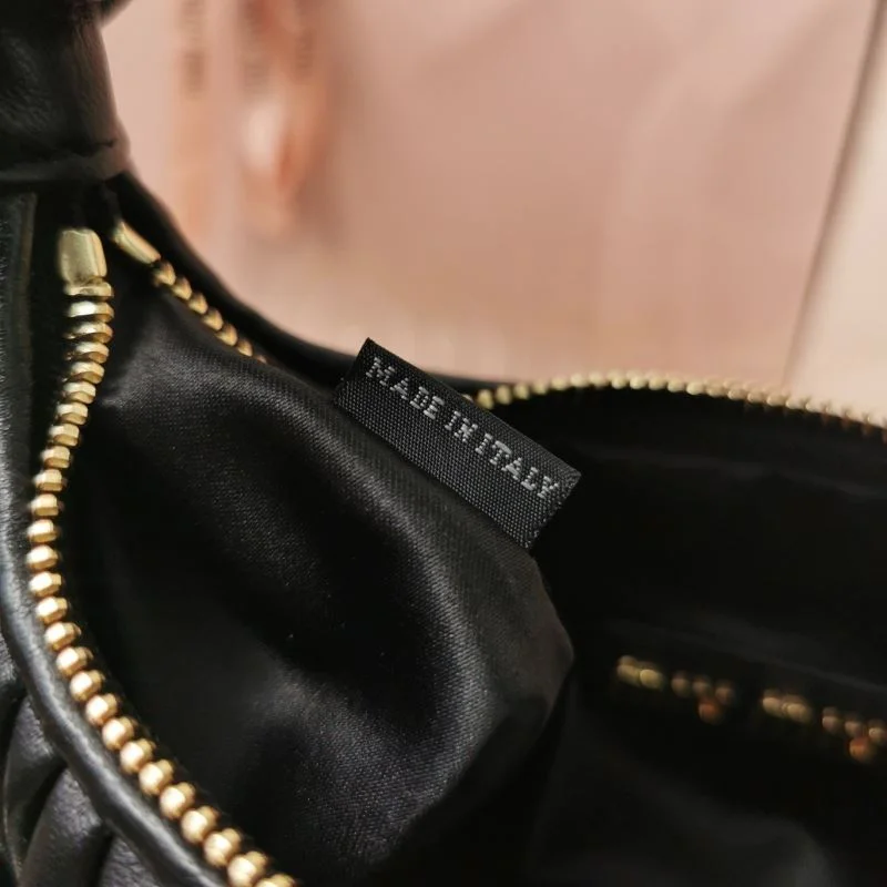 QuickDry Miu Miu Hobo Bags 43788