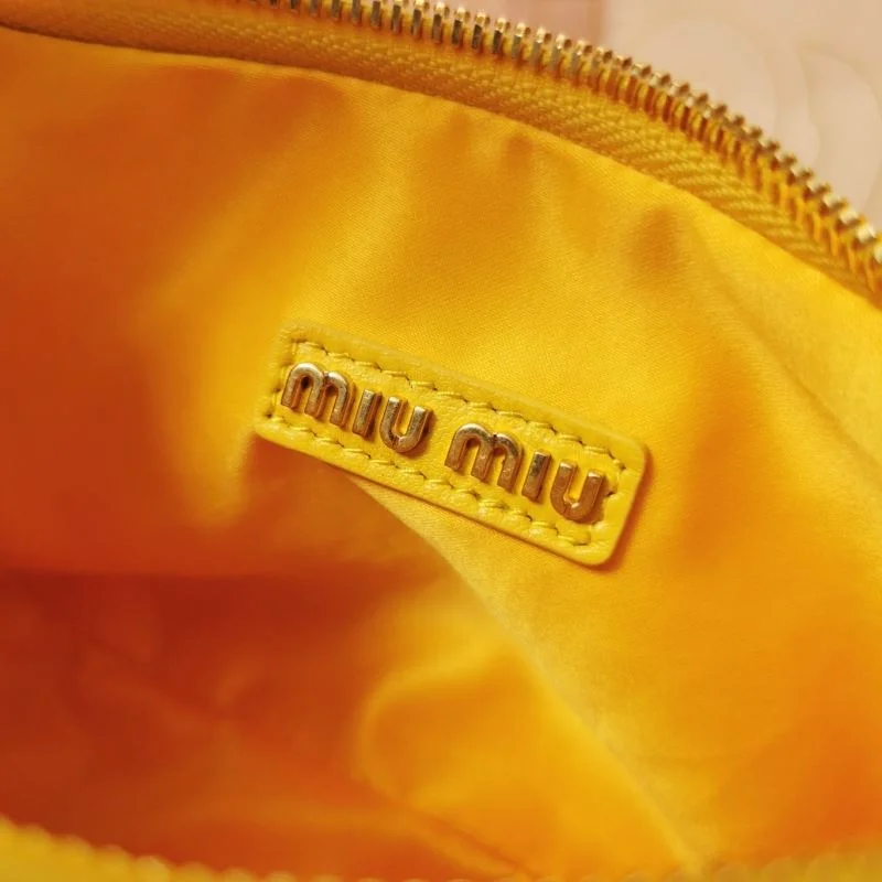 Miu Miu Hobo Bags FastDry 43820