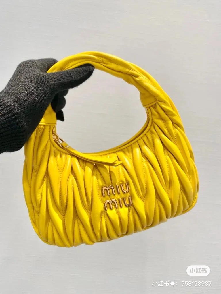 Miu Miu Hobo Bags FastDry 43820
