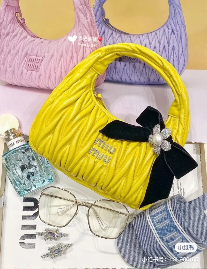 Miu Miu Hobo Bags FastDry 43820
