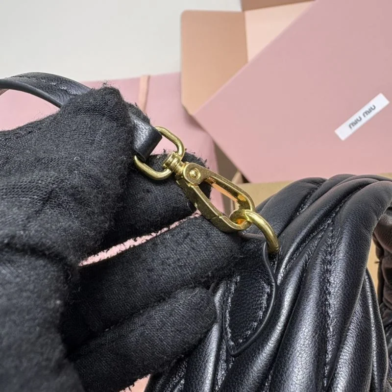 Popular Miu Miu Hobo Bags 43577