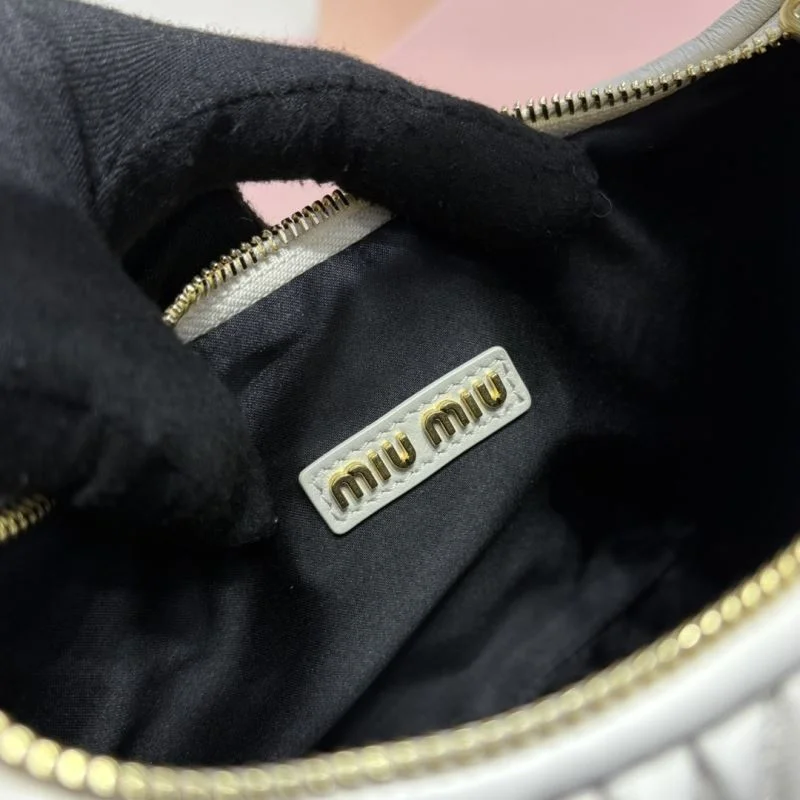 Miu Miu Hobo Bags Sophisticated 43572