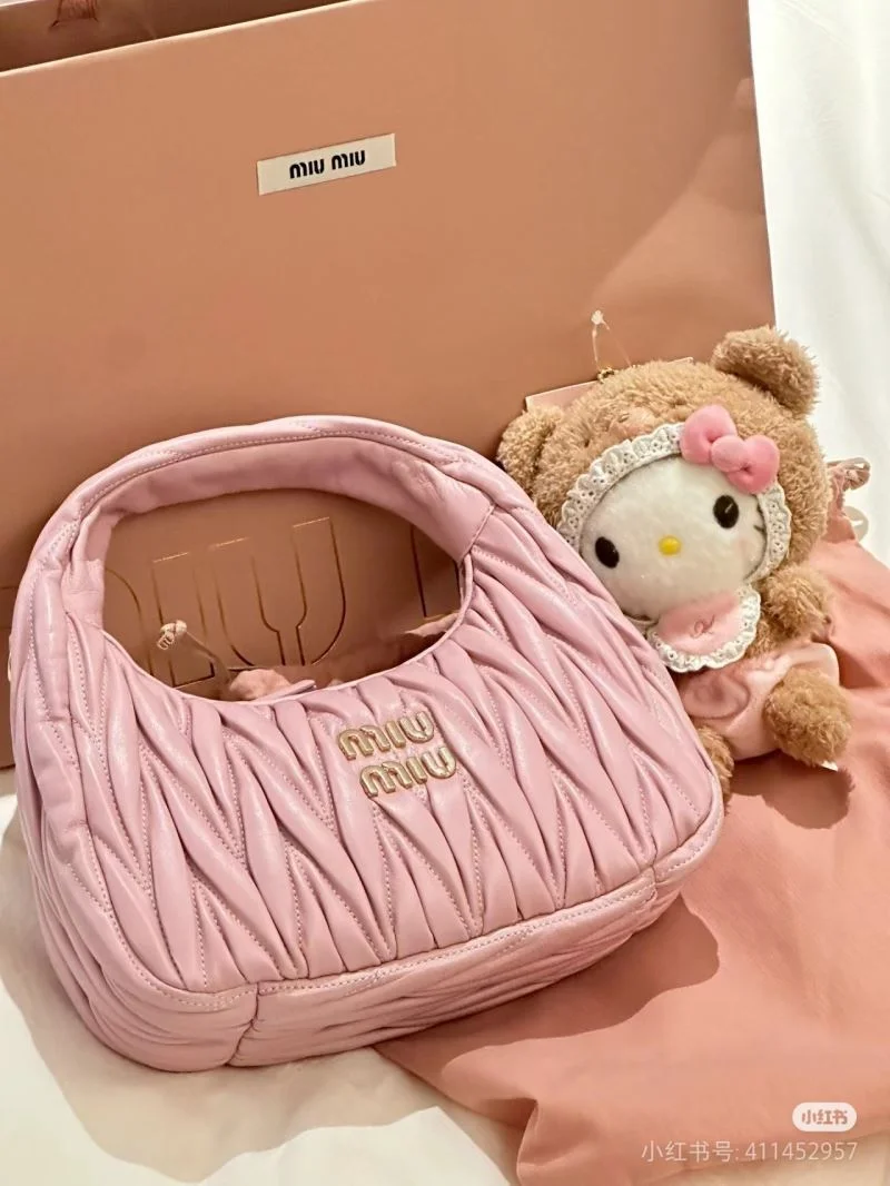 Functional Miu Miu Hobo Bags 43562