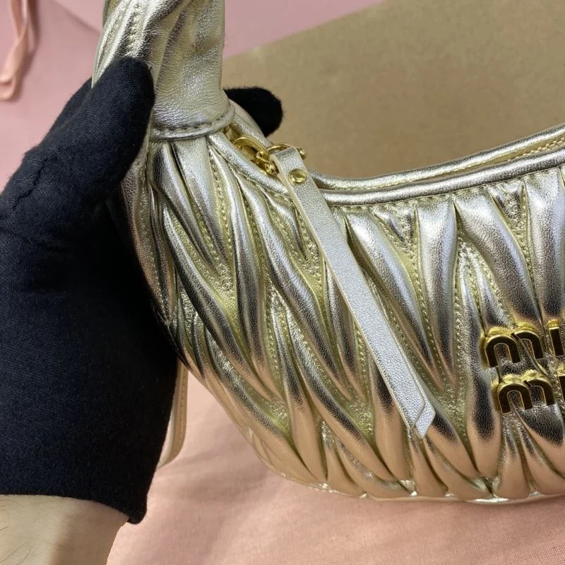 Miu Miu Hobo Bags TimelessDesign 43593