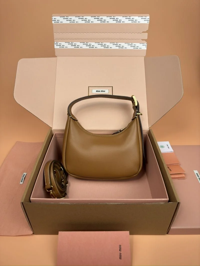 Miu Miu Hobo Bags EasyCare 56101