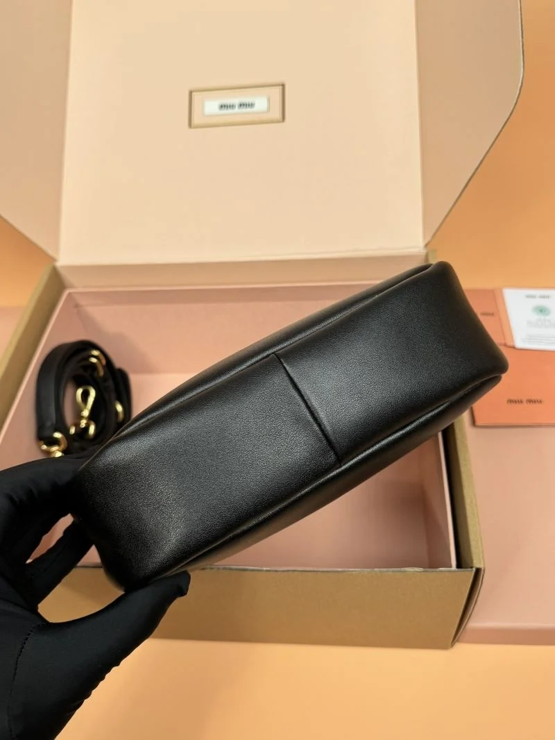 Miu Miu Hobo Bags NewStyle 56064