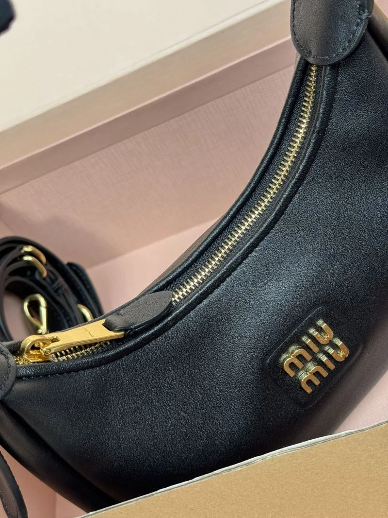Miu Miu Hobo Bags NewStyle 56064