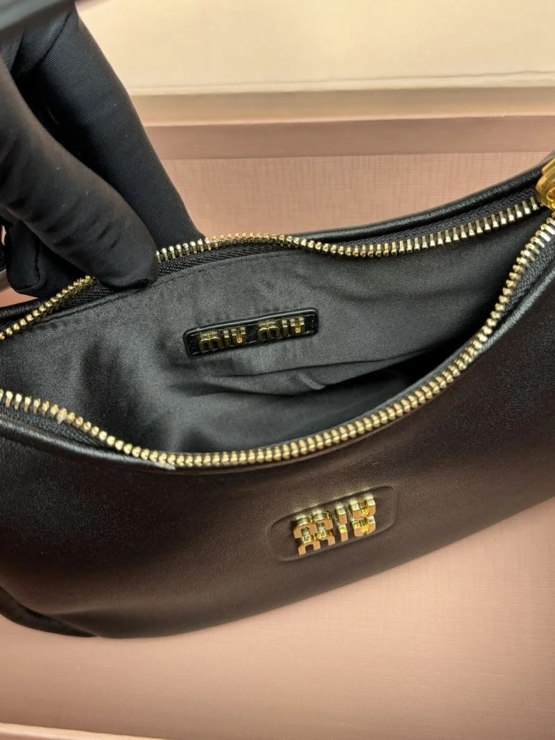Miu Miu Hobo Bags NewStyle 56064