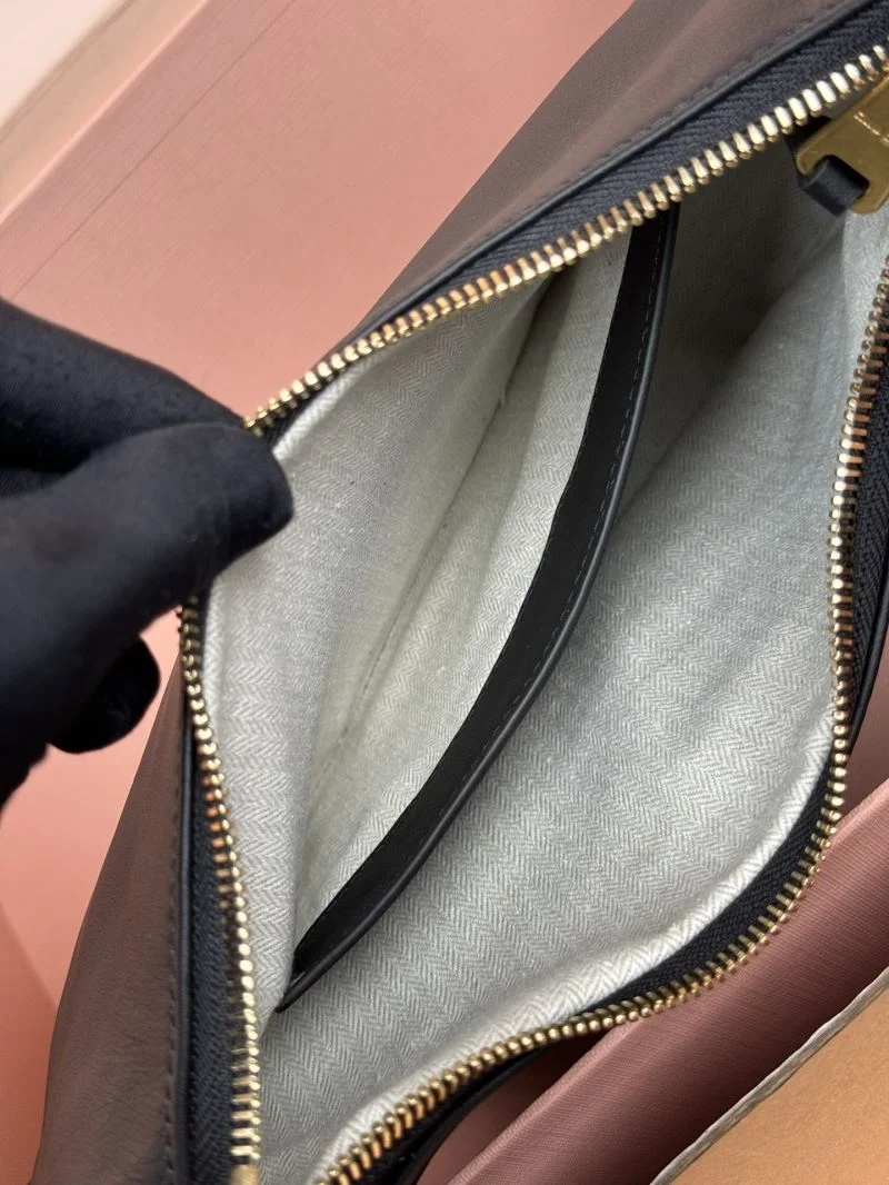 ModernLook Miu Miu Hobo Bags 56084