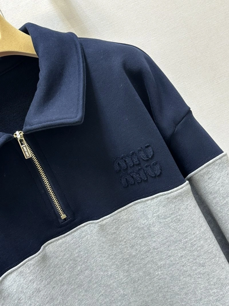 Miu Miu Hoodies Breathable 148911