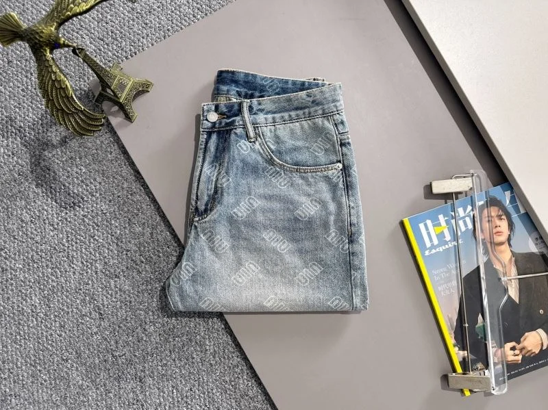 UrbanChic Miu Miu Jeans 163579