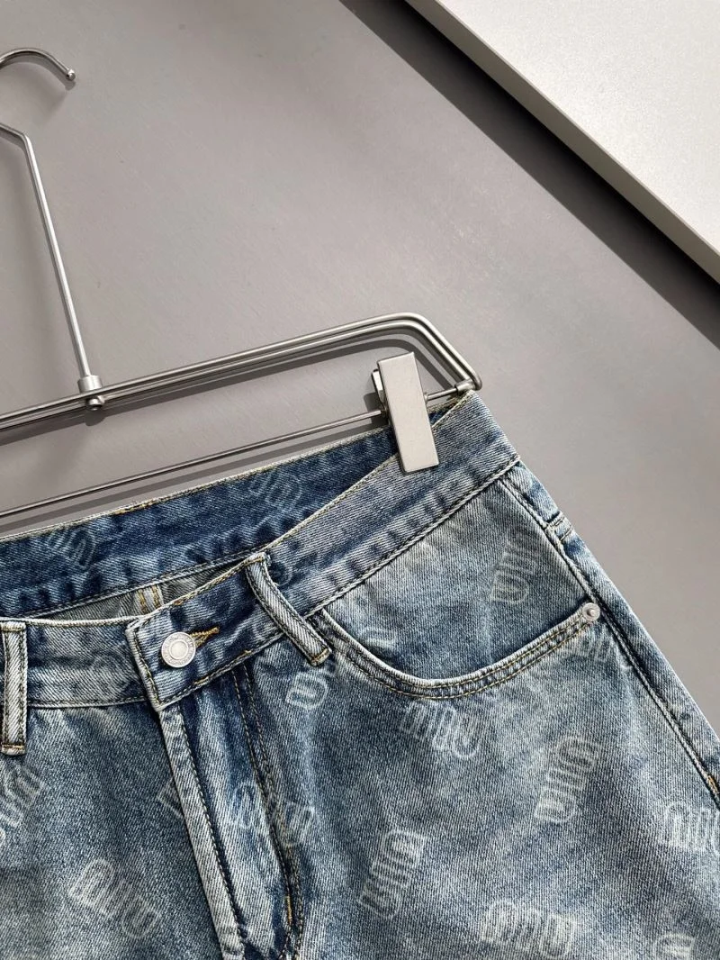 UrbanChic Miu Miu Jeans 163579
