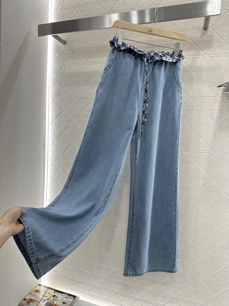BestValue Miu Miu Jeans 156380