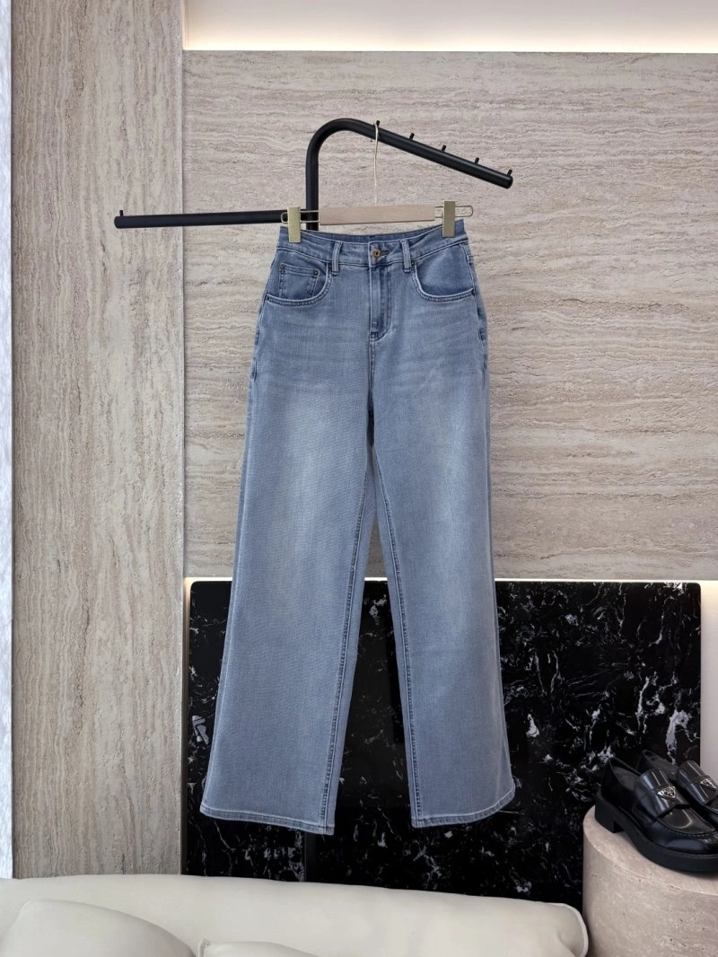 Miu Miu Jeans ComfortFit 148895