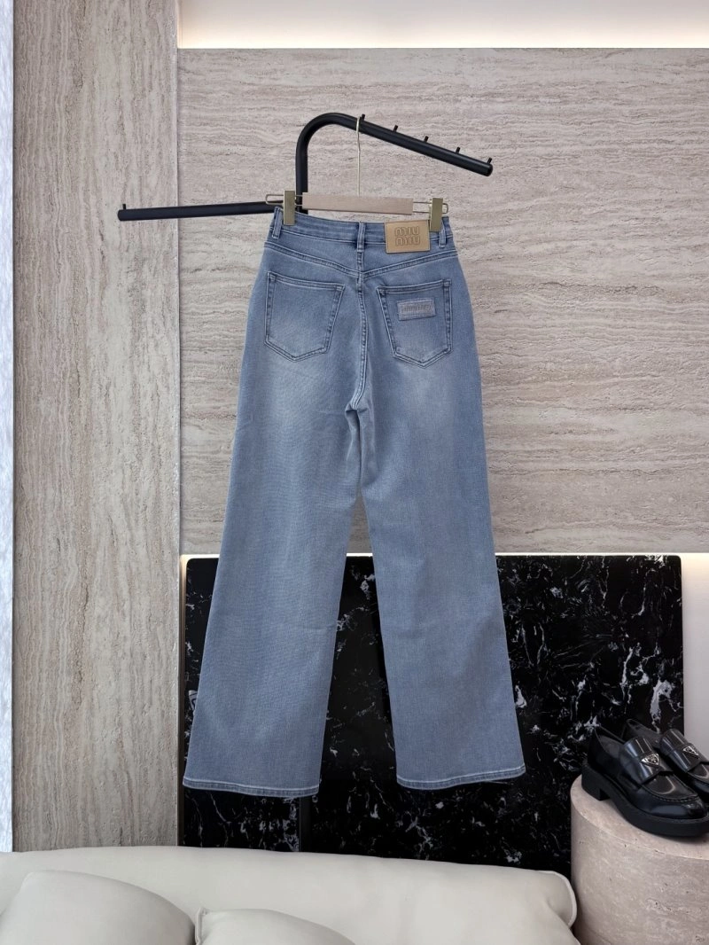 Miu Miu Jeans ComfortFit 148895