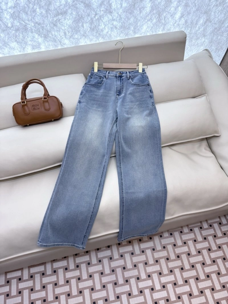 Miu Miu Jeans ComfortFit 148895