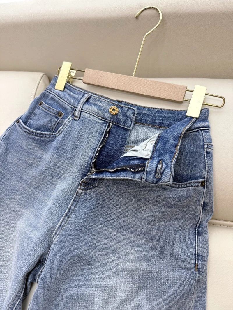 Miu Miu Jeans ComfortFit 148895
