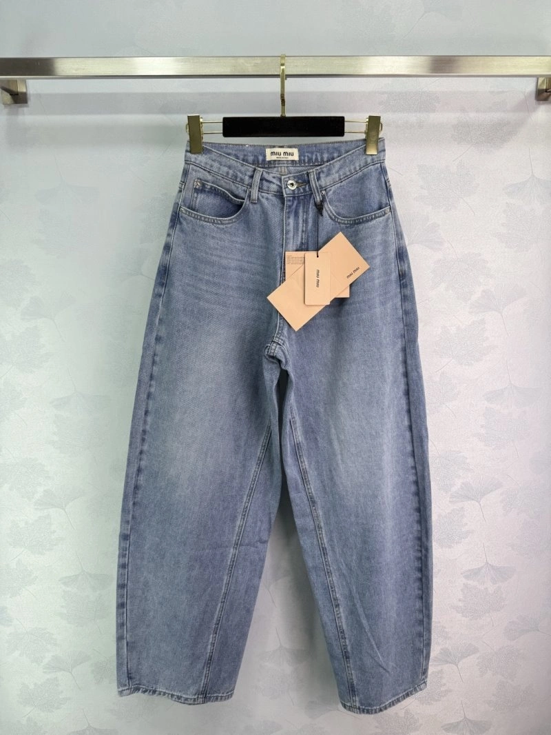 Miu Miu Jeans Comfortable 154514
