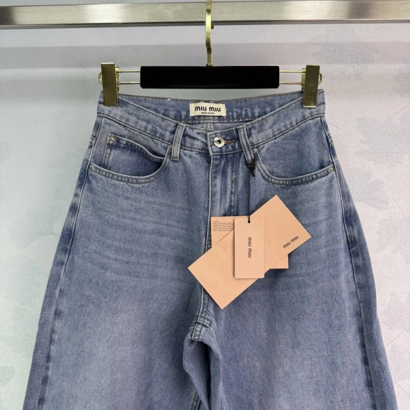Miu Miu Jeans Comfortable 154514