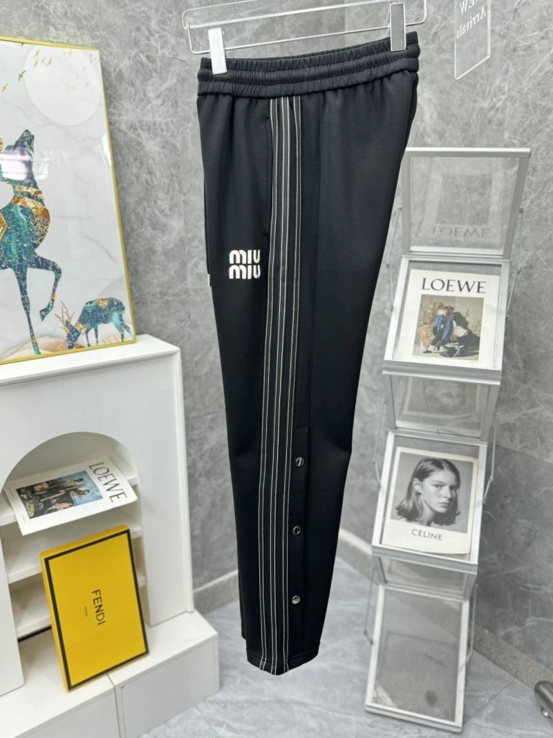 Miu Miu Long Pants Elegant 161378