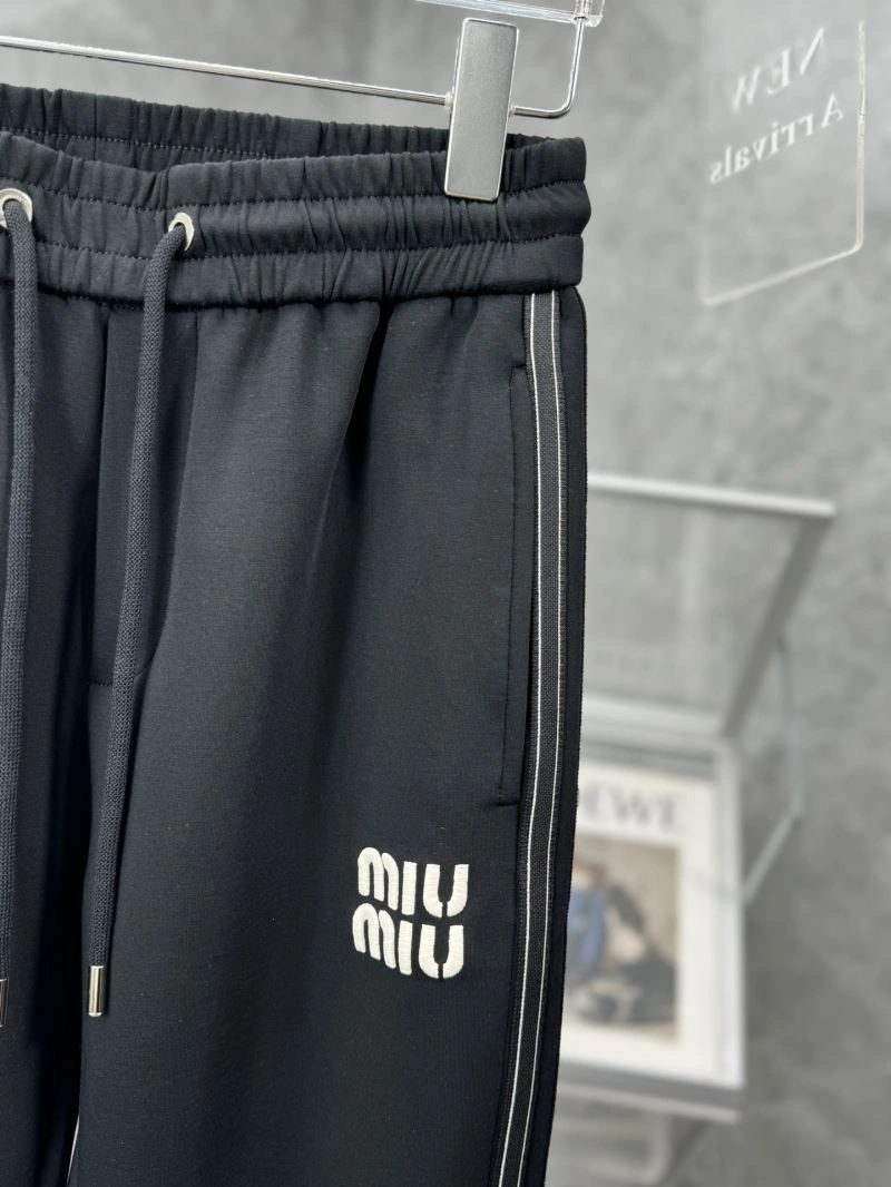 Miu Miu Long Pants Elegant 161378