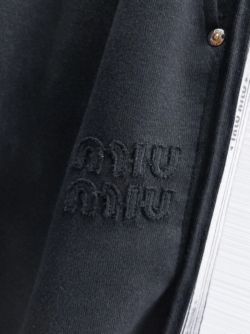 Miu Miu Long Pants Versatile 161415