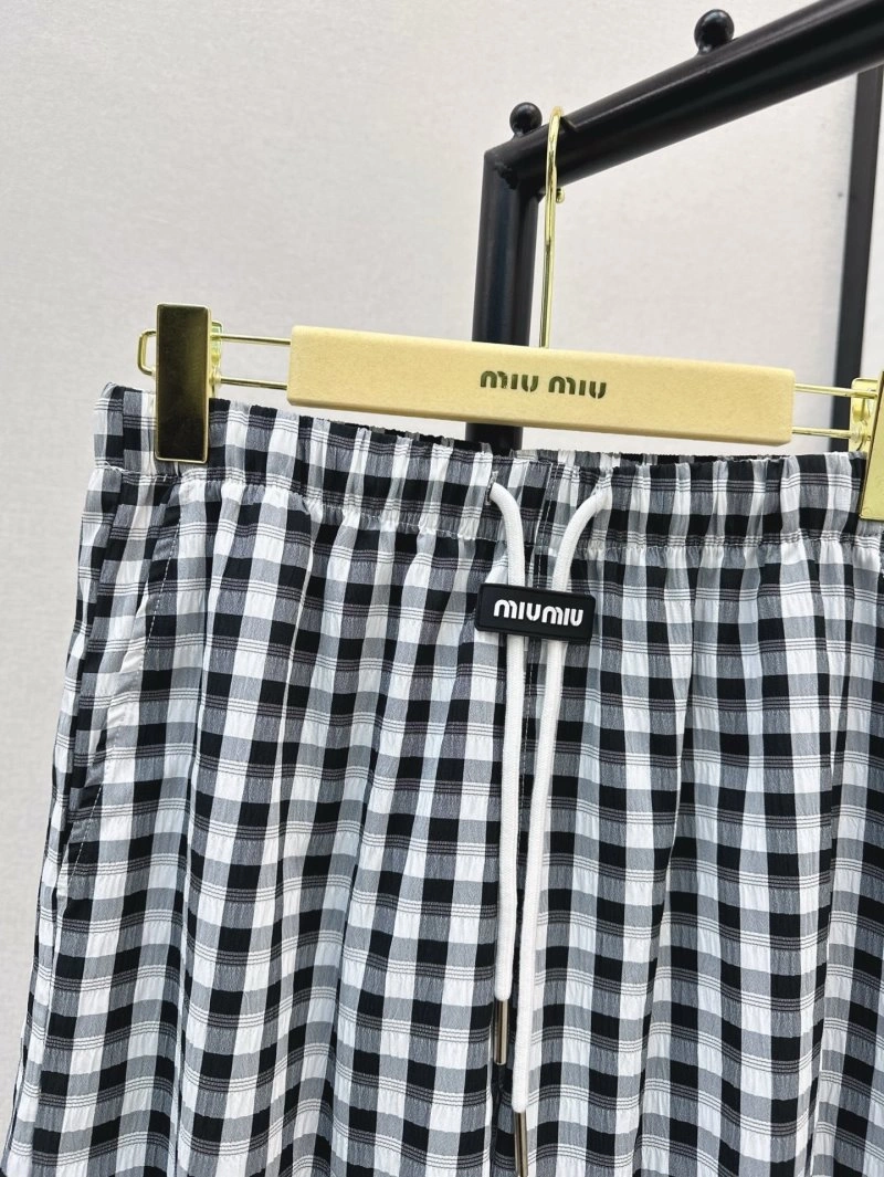 Miu Miu Long Pants UrbanStyle 148884