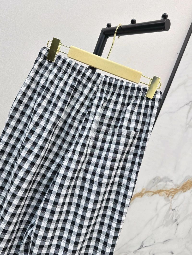 Miu Miu Long Pants UrbanStyle 148884