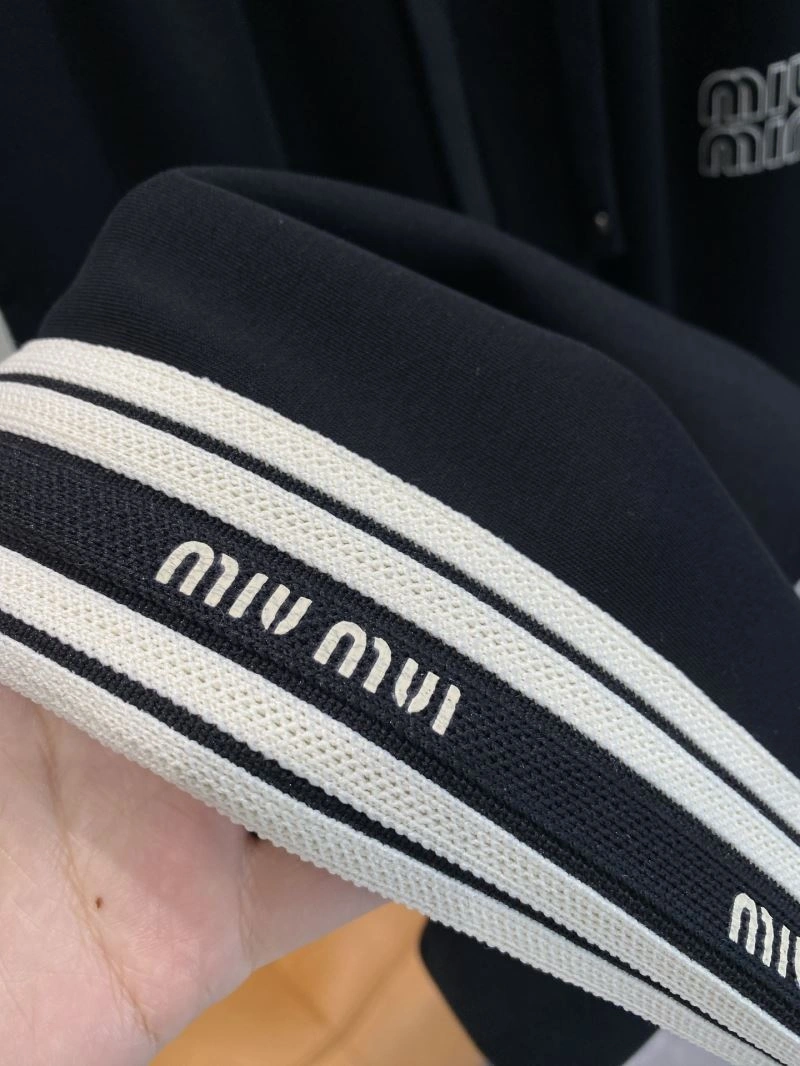 Miu Miu Long Pants Practical 160191