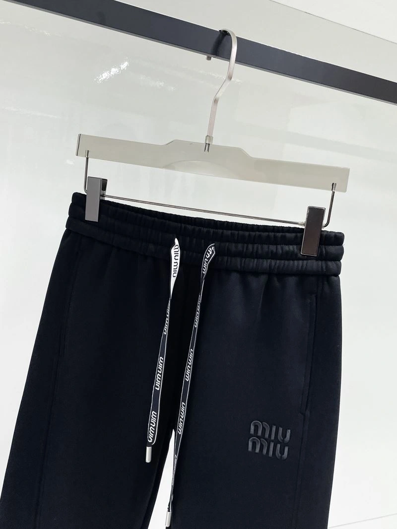 Durable Miu Miu Long Pants 159110