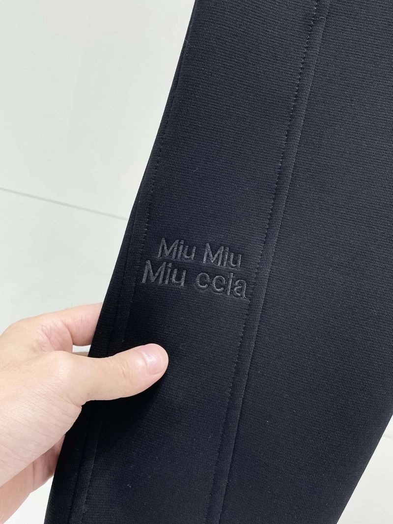 Durable Miu Miu Long Pants 159110