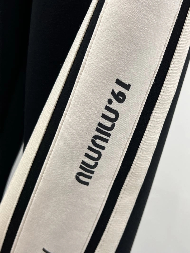 Miu Miu Long Pants Chic 159109